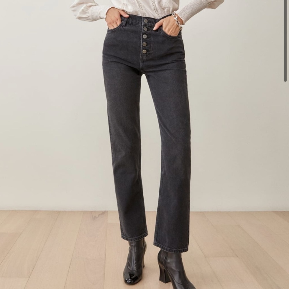 NWT Reformation Cynthia Button fly high rise straight jeans size 23 Ventura wash